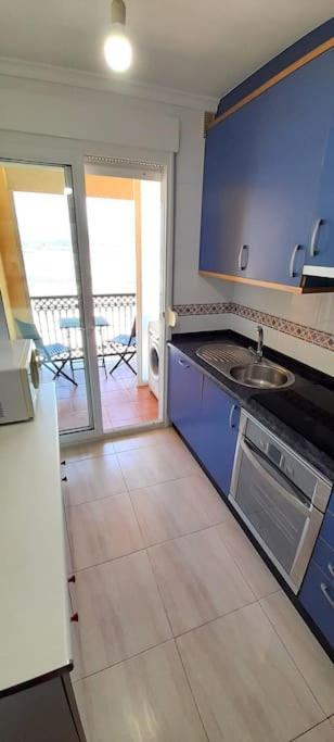 Apartamento Vistas Al Mar Con Piscina Y Terraza Foz Luaran gambar