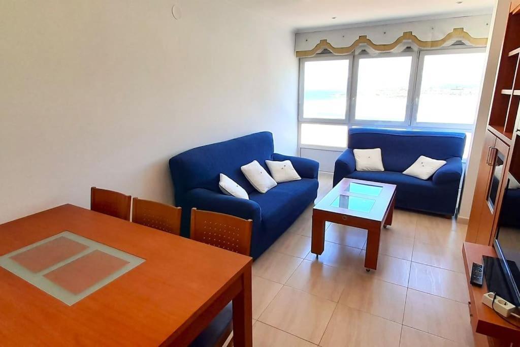 Apartamento Vistas Al Mar Con Piscina Y Terraza Foz Luaran gambar